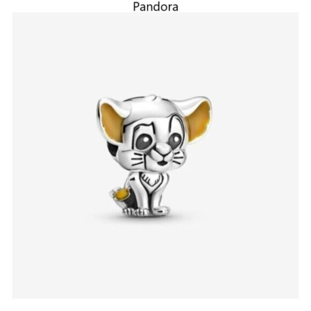 Pandora Simba Charm